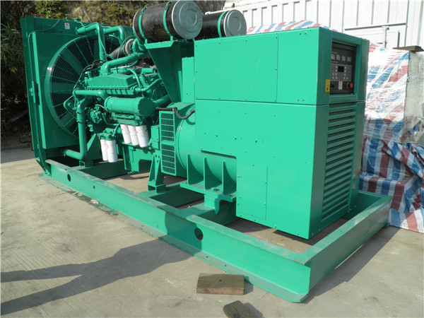 长汀出租发电机 发电机组厂家：柴油发电机组的控制屏的作用是什么？